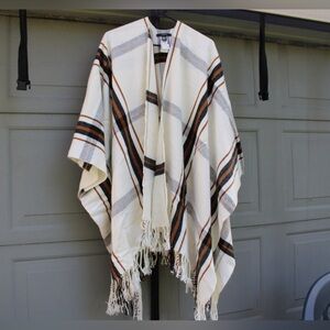 Forever 21 One Size Poncho Cardigan